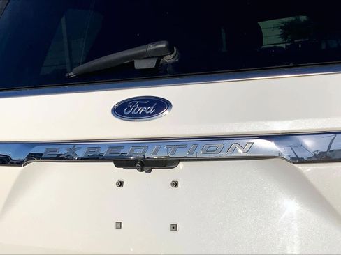 Used 2020 Ford Expedition King Ranch w/ Cargo Package image 27