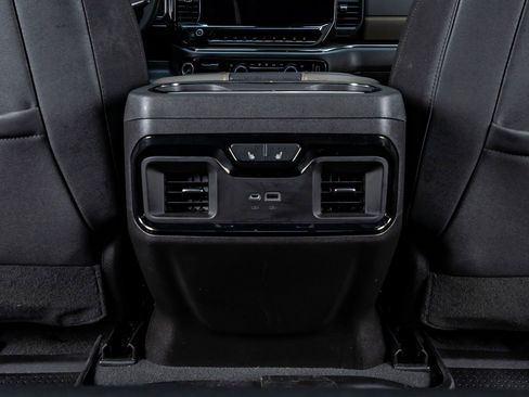 Used 2024 Chevrolet Silverado 1500 ZR2 w/ Technology Package AWD/4WD image 34
