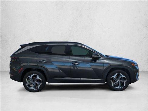 Used 2022 Hyundai Tucson Limited AWD/4WD image 4