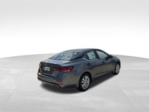 Certified 2025 Nissan Sentra S image 7