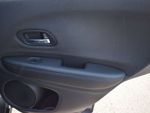 Used 2021 Honda HR-V Sport image 22