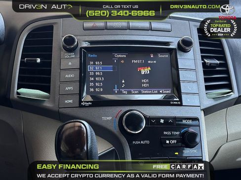 Used 2015 Toyota Venza LE FWD image 12