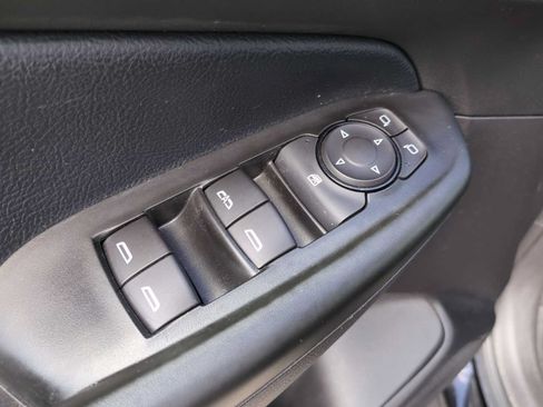 Used 2022 Chevrolet TrailBlazer LT w/ Convenience Package FWD image 21