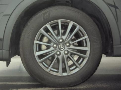 Used 2021 MAZDA CX-5 Touring FWD image 11