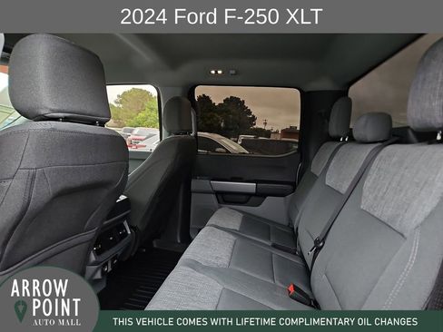 Used 2024 Ford F250 XLT AWD/4WD image 18