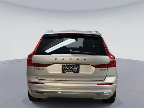 Used 2023 Volvo XC60 B5 Plus w/ Climate Package AWD/4WD image 11