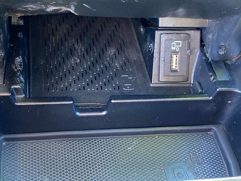 Used 2023 Mercedes-Benz C 300 C 300 image 13