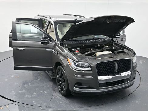 Used 2024 Lincoln Navigator Black Label image 57