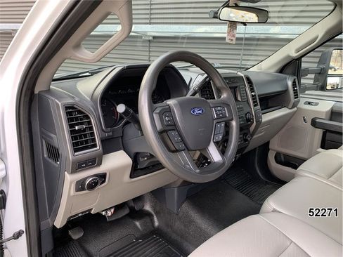 Used 2022 Ford F450 XL w/ Power Equipment Group image 22