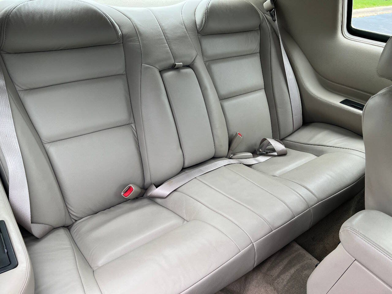 Used 1999 Cadillac Eldorado w/ Comfort/Convenience Pkg FWD image 22