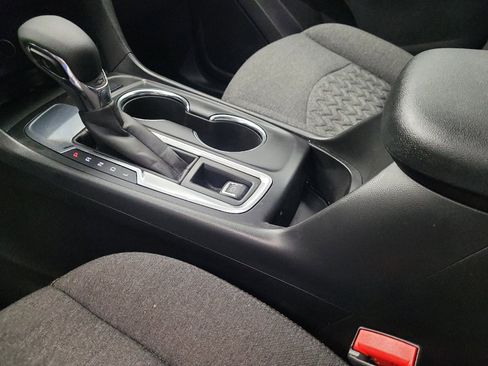 Used 2024 Chevrolet Equinox LT w/ LPO, Floor Liner Package FWD image 26