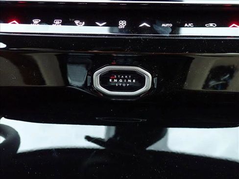 New 2026 Jeep Grand Cherokee Limited image 24