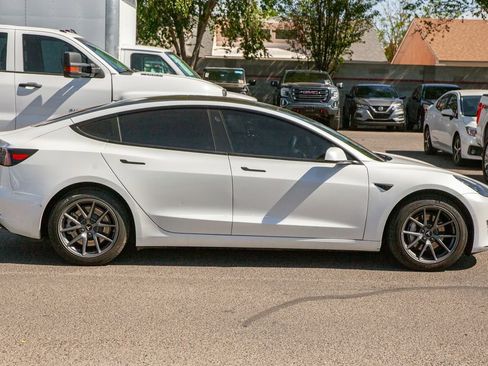 Used 2021 Tesla Model 3 Long Range AWD/4WD image 5