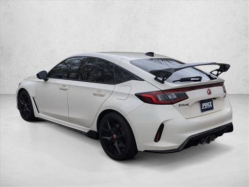 Used 2024 Honda Civic Type R image 8