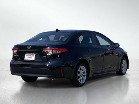 Certified 2025 Toyota Corolla LE FWD image 8