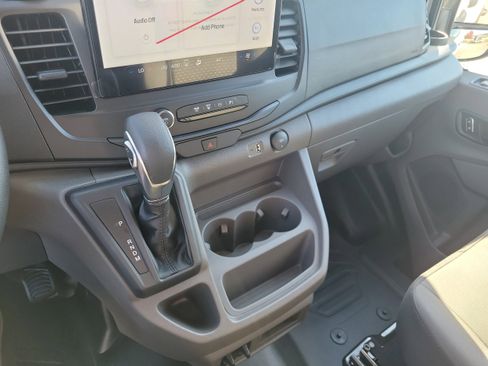 New 2026 Ford Transit 250 148 Medium Roof image 30