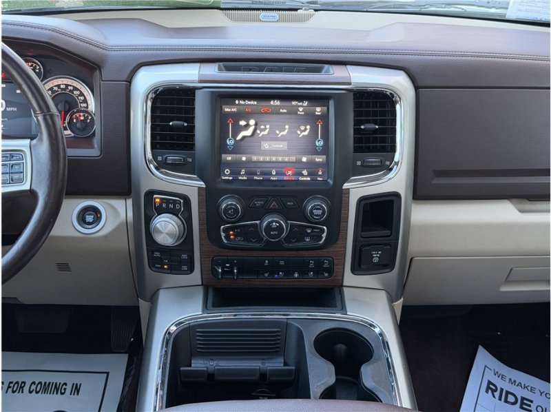 Used 2018 RAM 1500 Laramie w/ Convenience Group AWD/4WD image 37