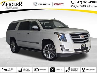 Used 2017 Cadillac Escalade ESV Luxury