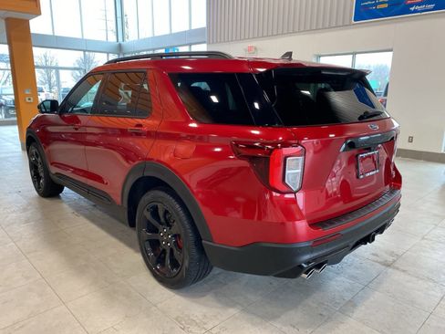 Used 2023 Ford Explorer ST w/ Equipment Group 401A image 3