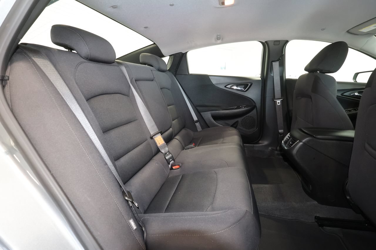 Used 2024 Chevrolet Malibu LT FWD image 25