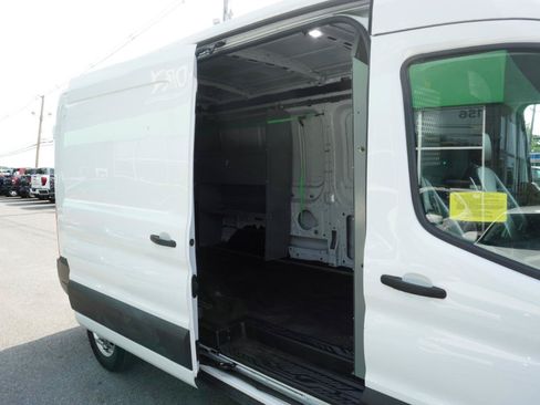 Used 2022 Ford Transit 350 Medium Roof RWD image 5