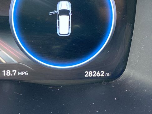 Used 2023 Hyundai Santa Fe Calligraphy image 18