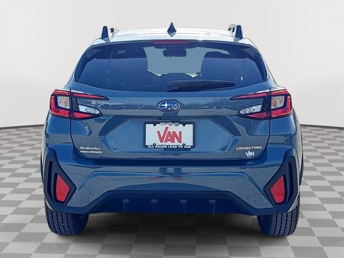 Certified 2025 Subaru Crosstrek 2.0i Premium image 6