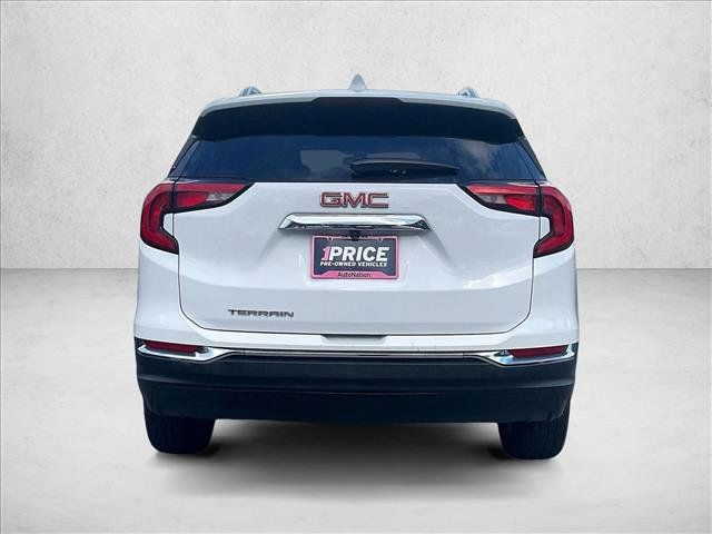 Used 2019 GMC Terrain SLT w/ Preferred Package FWD image 4