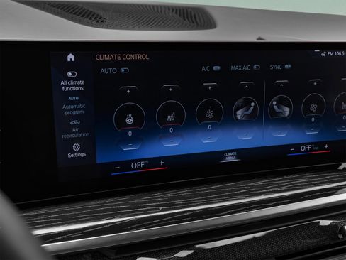 Used 2024 BMW X7 xDrive40i w/ Executive Package AWD/4WD image 34