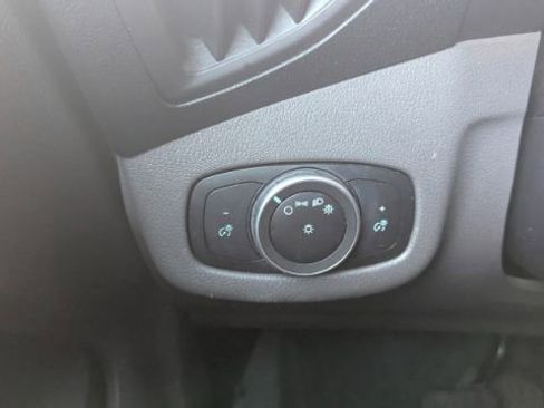 Used 2021 Ford Transit Connect XL image 30