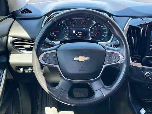Used 2021 Chevrolet Traverse Premier FWD image 11