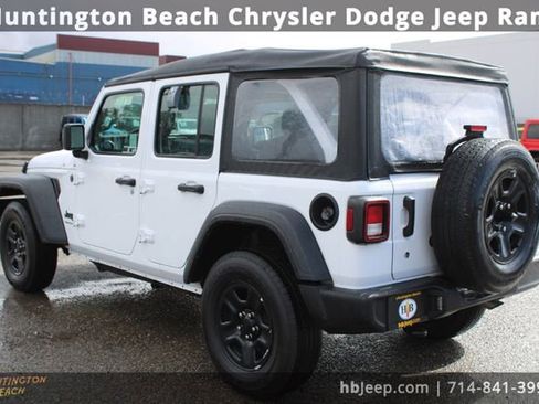 Used 2023 Jeep Wrangler Sport image 6