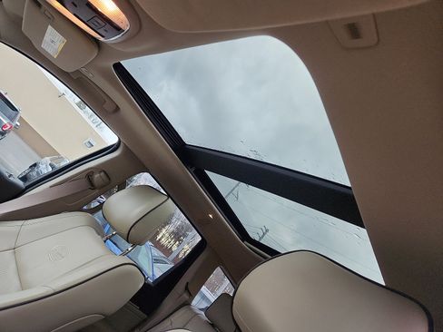 Used 2017 Jeep Grand Cherokee Overland image 21