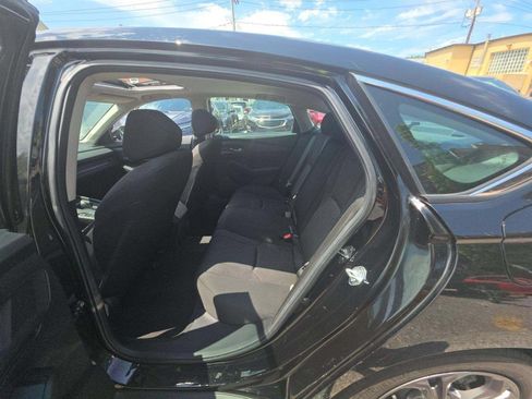 Used 2023 Honda Accord EX image 8