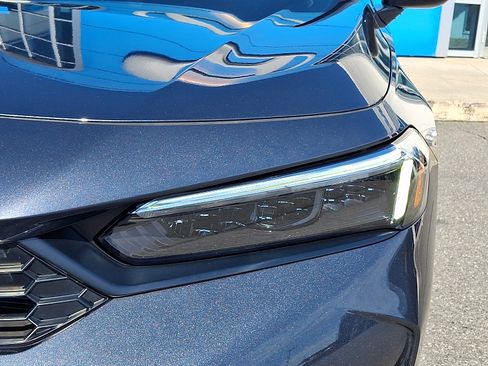 Used 2025 Honda Civic Sport image 9