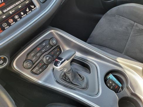 Used 2018 Dodge Challenger GT w/ GT Interior Package AWD/4WD image 18