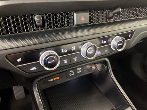 Certified 2023 Honda CR-V EX image 30