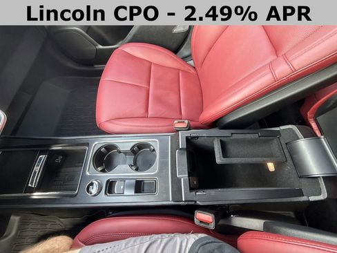 Used 2025 Lincoln Corsair Reserve w/ Equipment Group 202A image 23