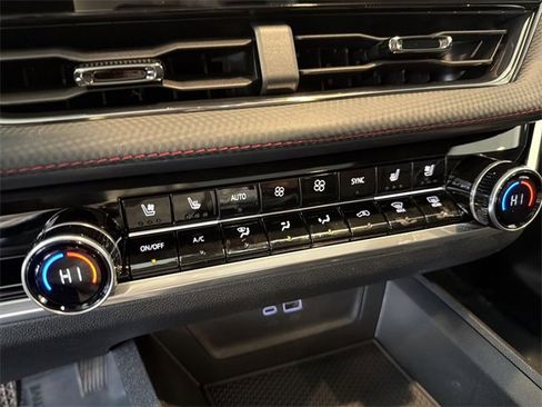 New 2026 Chevrolet Equinox RS w/ Convenience Package III image 32