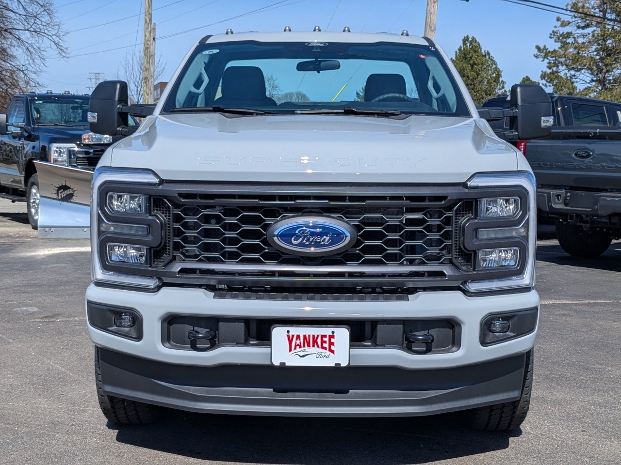 New 2026 Ford F250 XL w/ STX Appearance Package AWD/4WD image 8