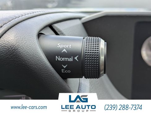 Used 2019 Lexus ES 350 w/ Accessory Package 2 FWD image 25