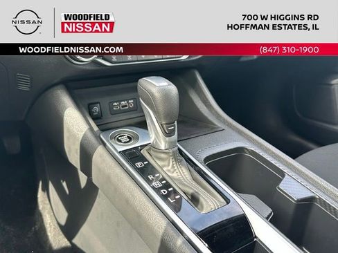 Used 2024 Nissan Sentra SV w/ All-Weather Package FWD image 30