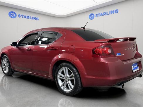 Used 2013 Dodge Avenger SE image 5