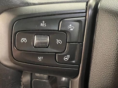 Used 2023 GMC Yukon AT4 AWD/4WD image 19