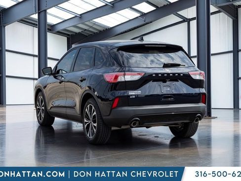 Used 2021 Ford Escape SE w/ SE Sport Appearance Package FWD image 21