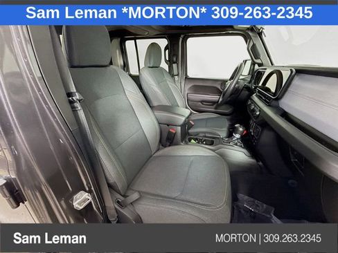 Used 2024 Jeep Gladiator Sport image 24