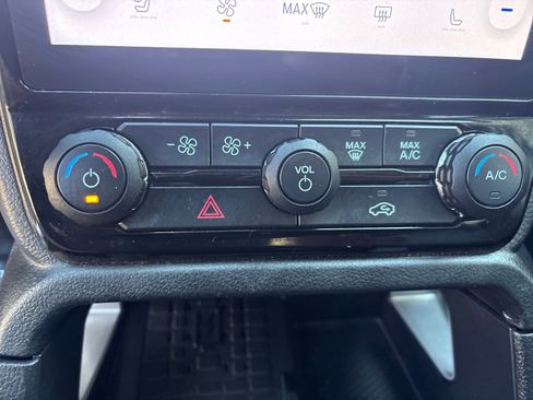 Used 2024 Ford Ranger Lariat w/ FX4 Off-Road Package image 20