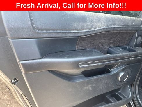 Used 2018 Ford Expedition Max Limited w/ Equipment Group 302A AWD/4WD image 27