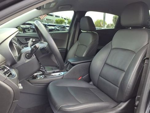 Used 2023 Chevrolet Malibu LT FWD image 5
