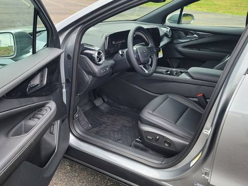 New 2025 Chevrolet Blazer EV LT FWD image 19